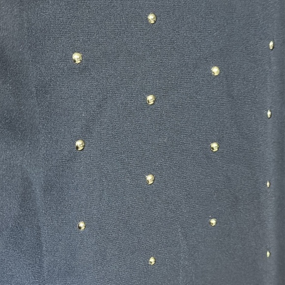 Women’s size XL | Investments | Navy Button Down Shirt with Stud Details - Picture 5 of 8